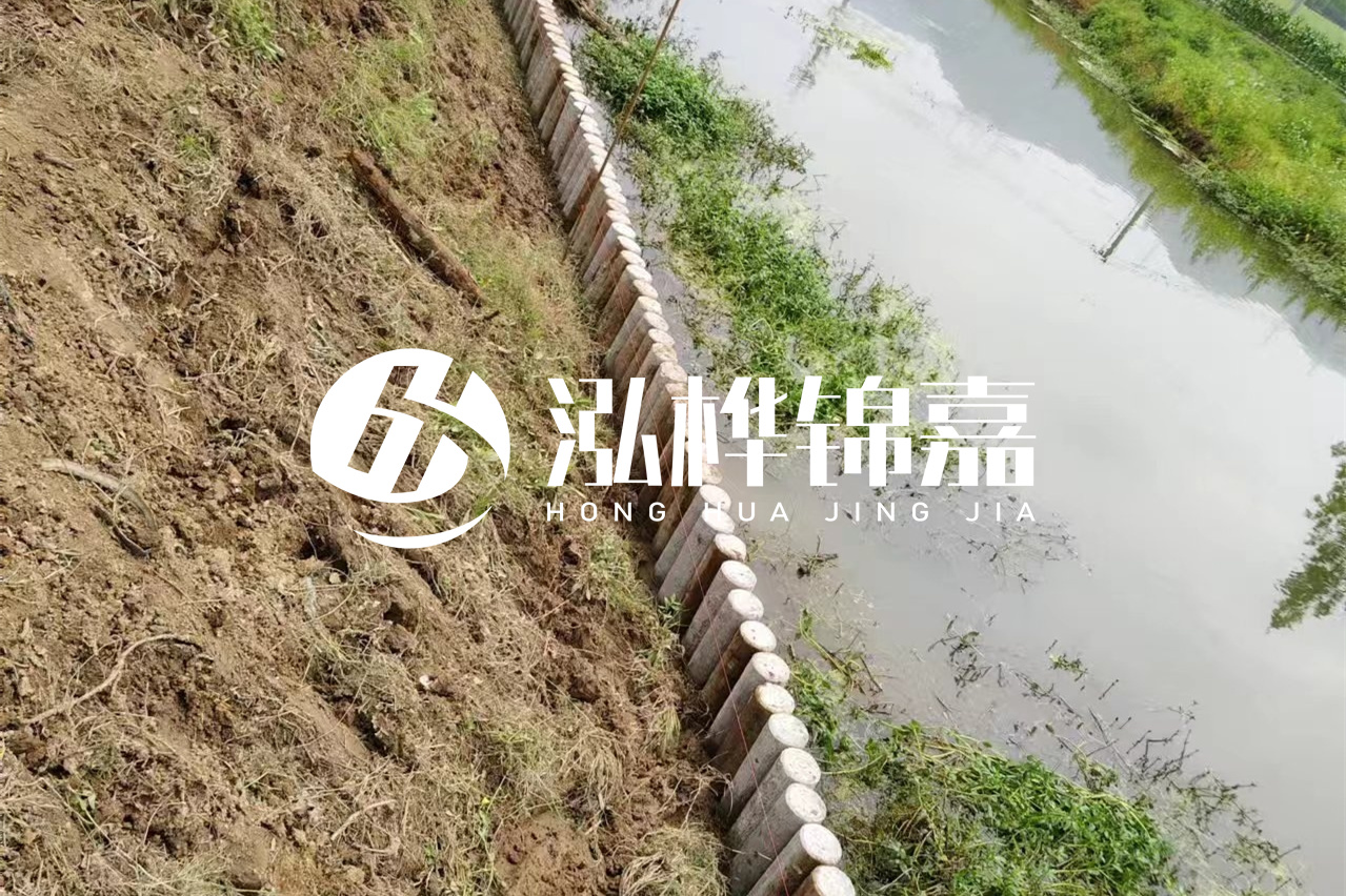 仿木樁施工前注意事項-水泥樁打樁機是怎么打樁的？