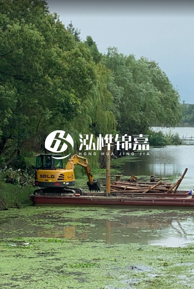 咸寧挖機(jī)打木樁專業(yè)施工-農(nóng)村建房打樁選松木樁好嗎？
